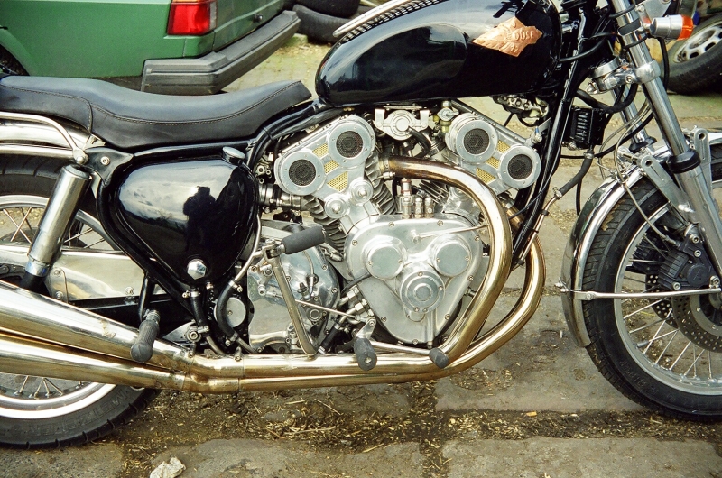 Kleinserien-Motorenbau Traupel ---Frank Just Motorenteilebearbeitung